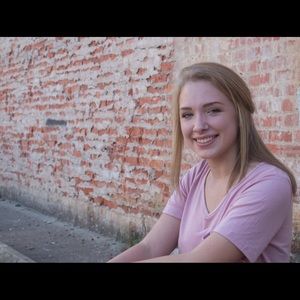 Meet your Posher, Savanna